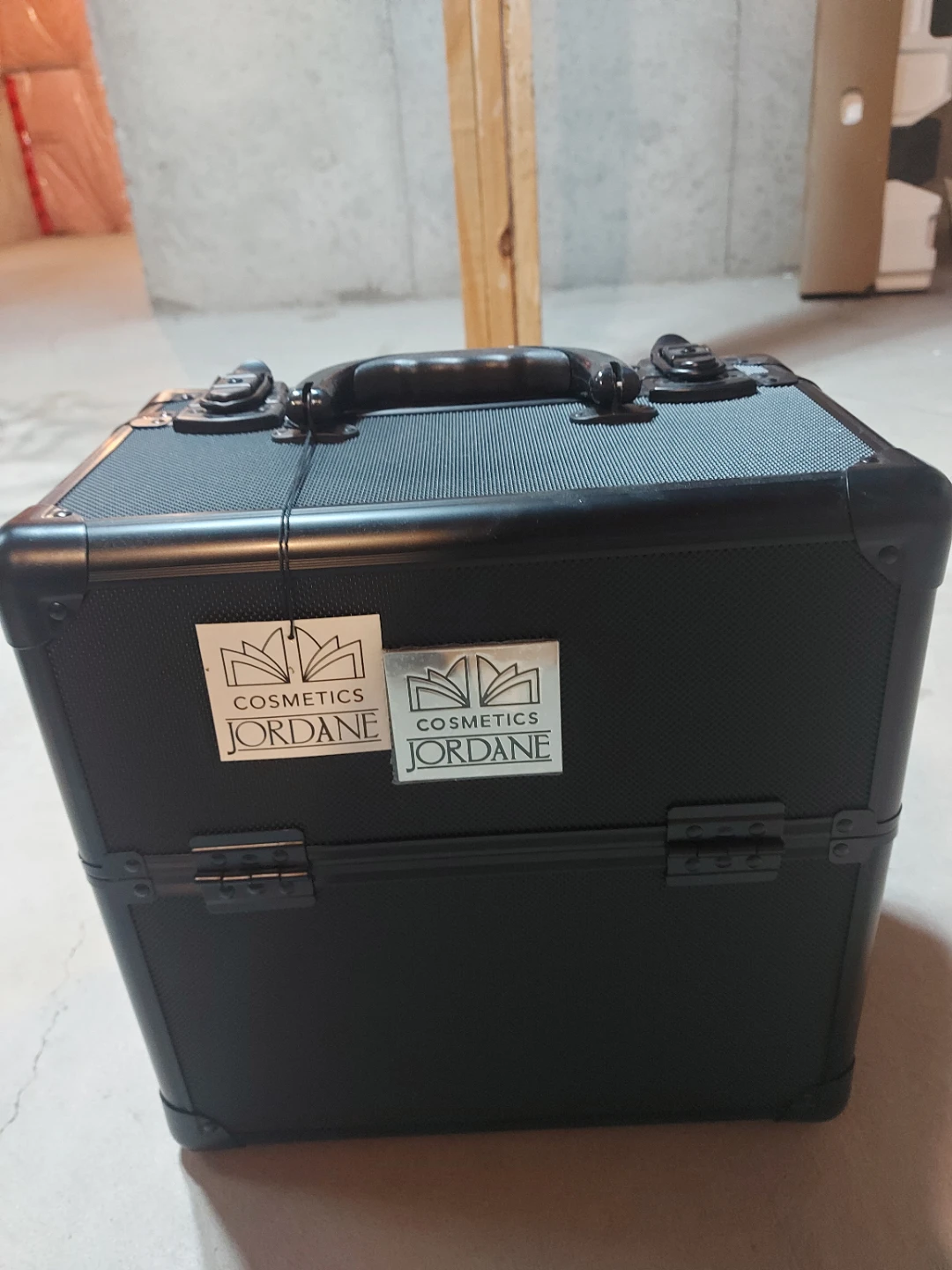 Jordane Cosmetics Makeup Train Case