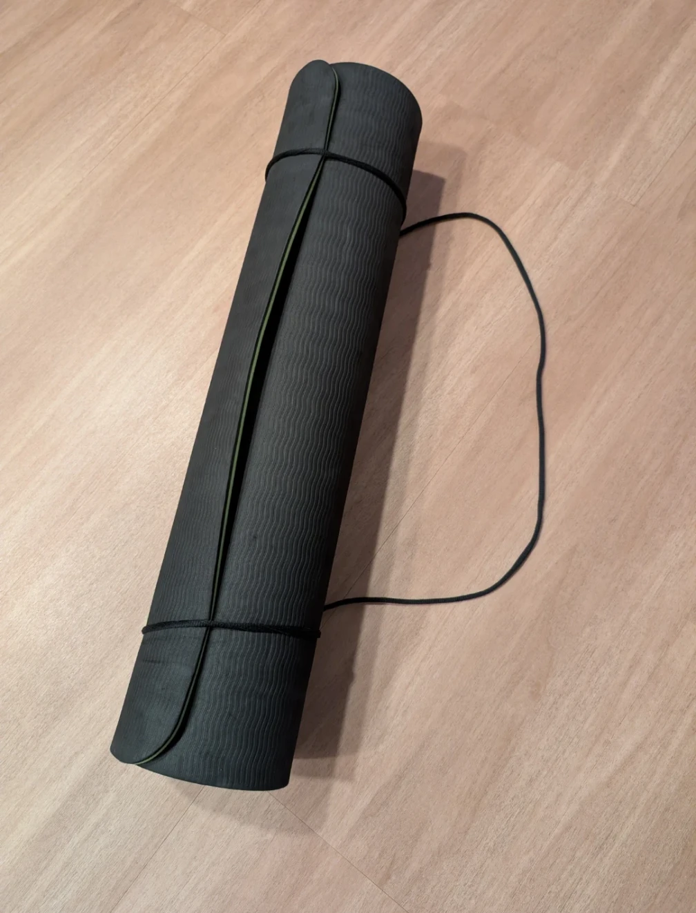 Green Yoga Mat with Strap - Moving out sale - photo 3