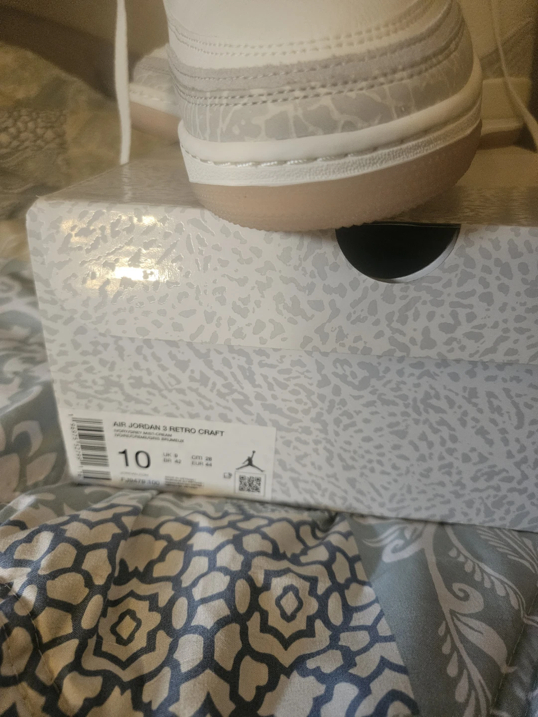 Air Jordan 3 Retro Craft Sneakers - photo 3