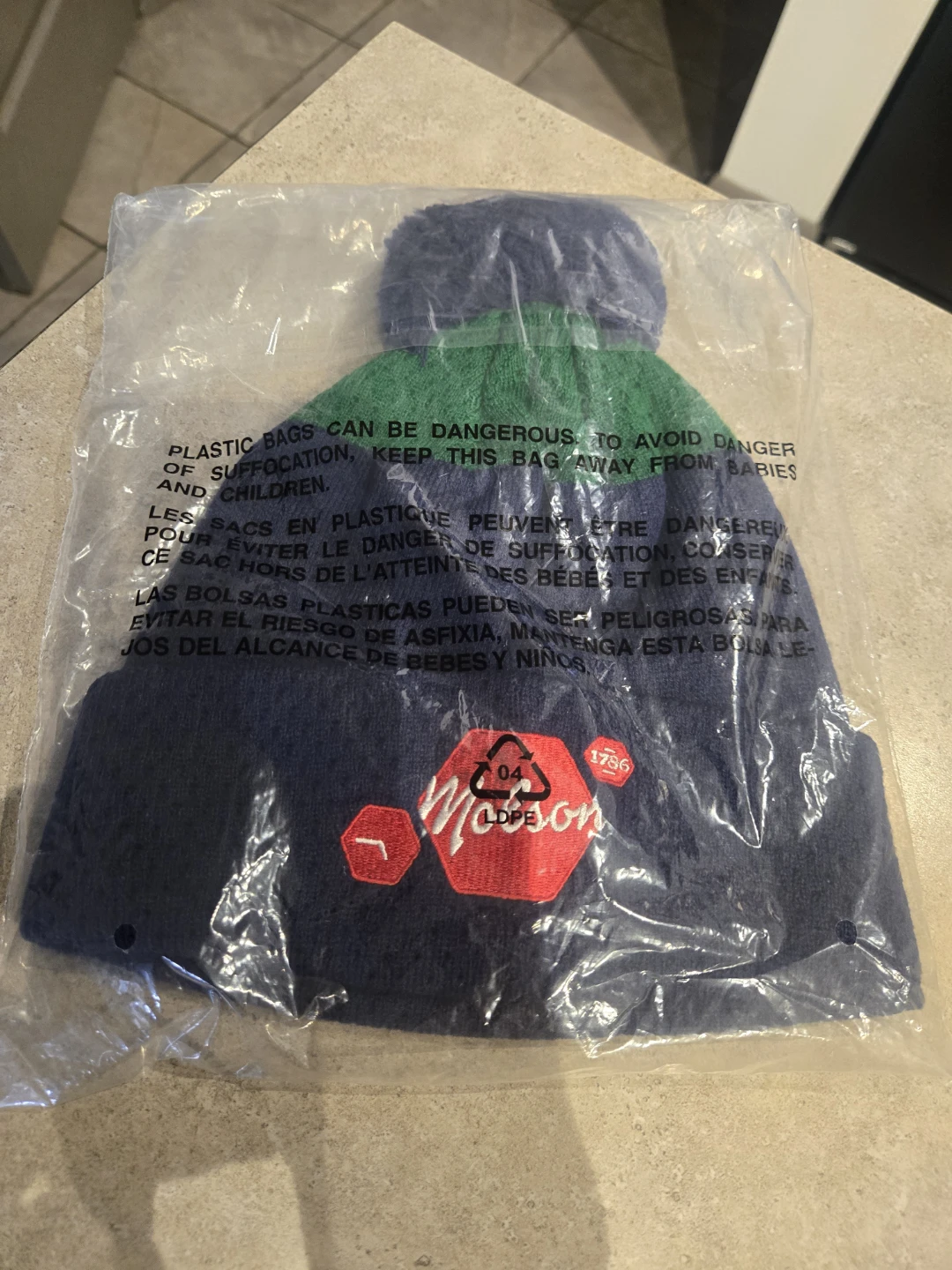 Vancouver Canucks Toque - photo 2