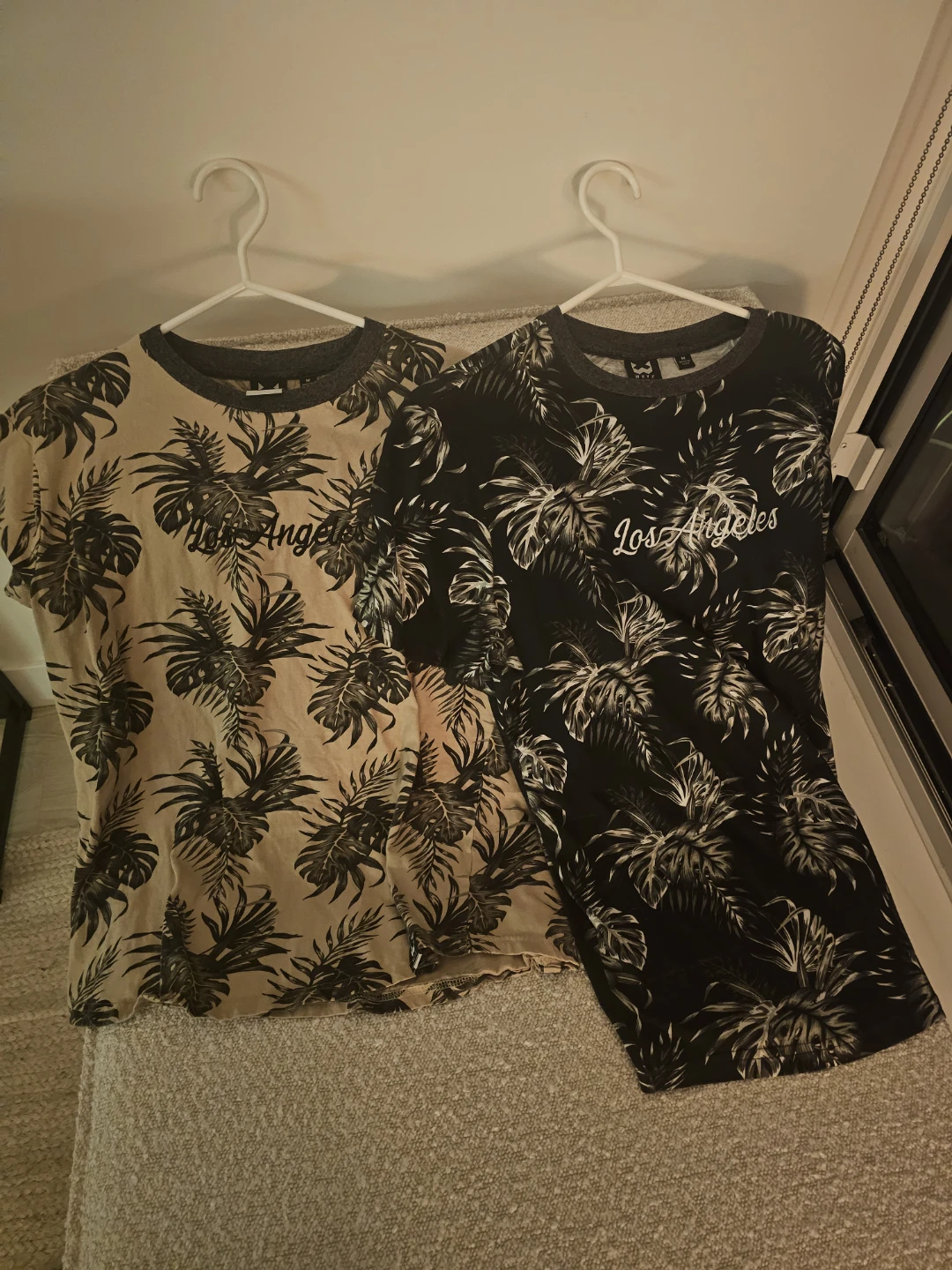 Los Angeles Graphic T-Shirts (2-Pack)