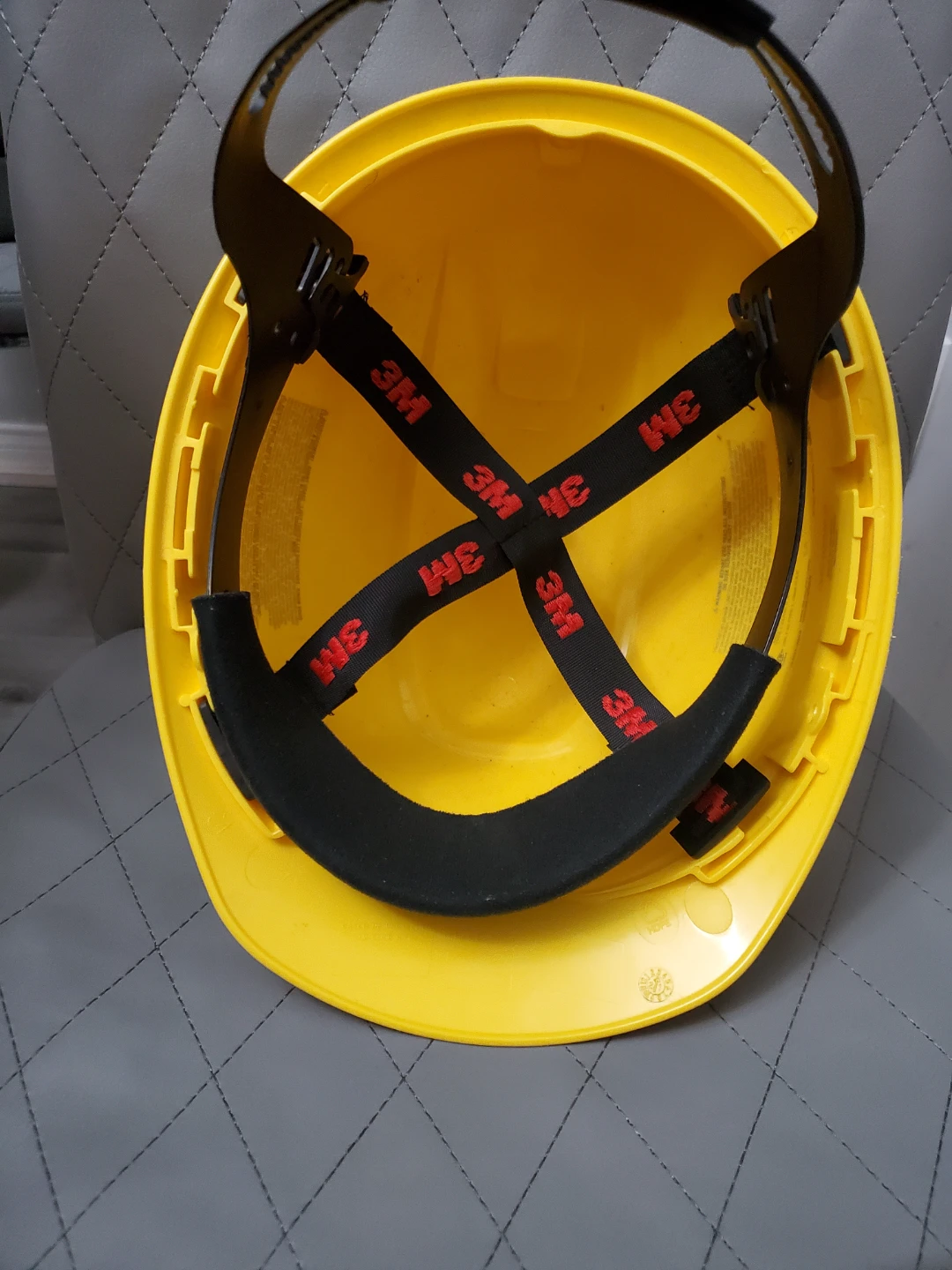 3M Yellow Hard Hat - photo 2