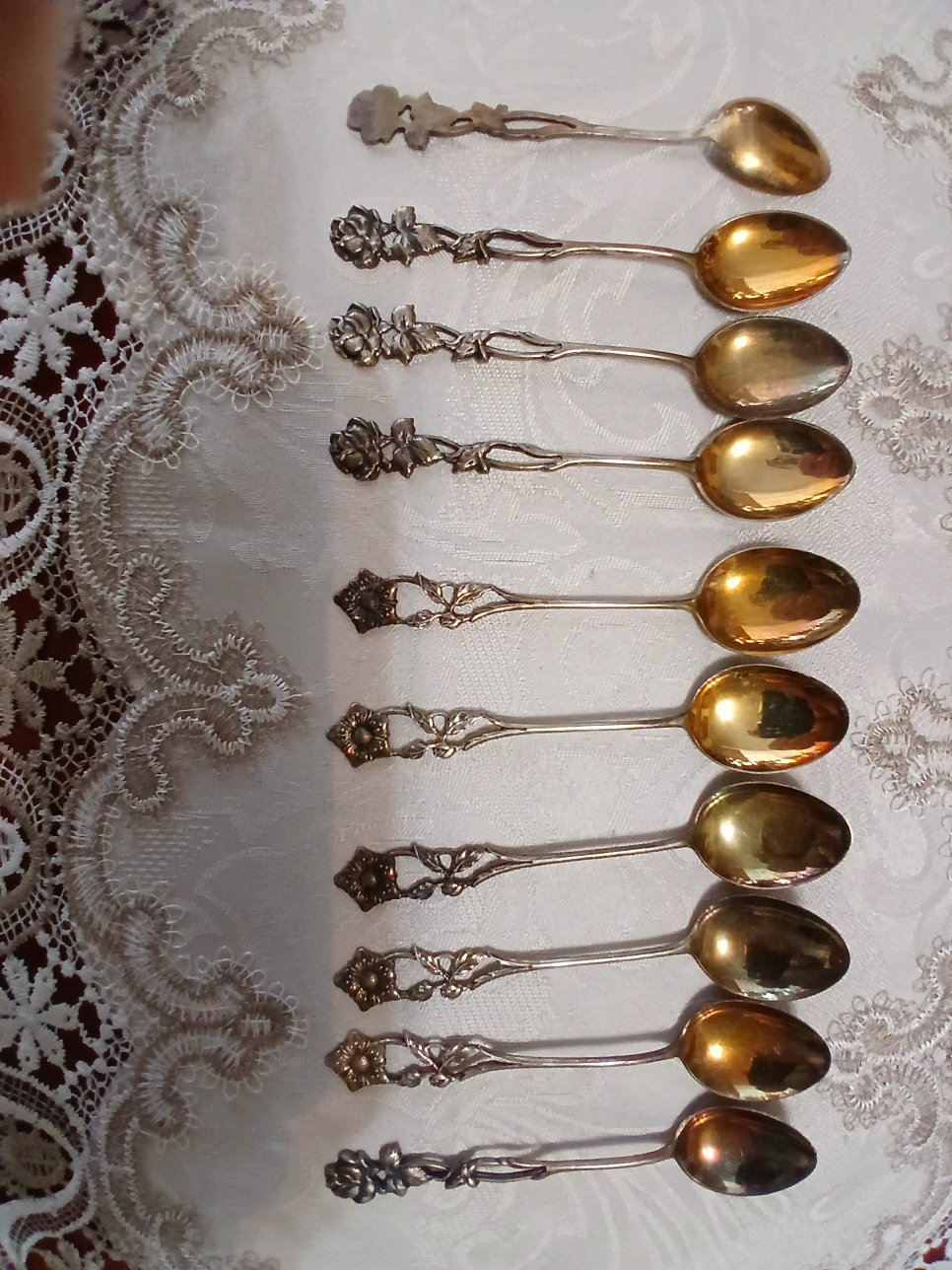 Vintage silver-plated spoons set