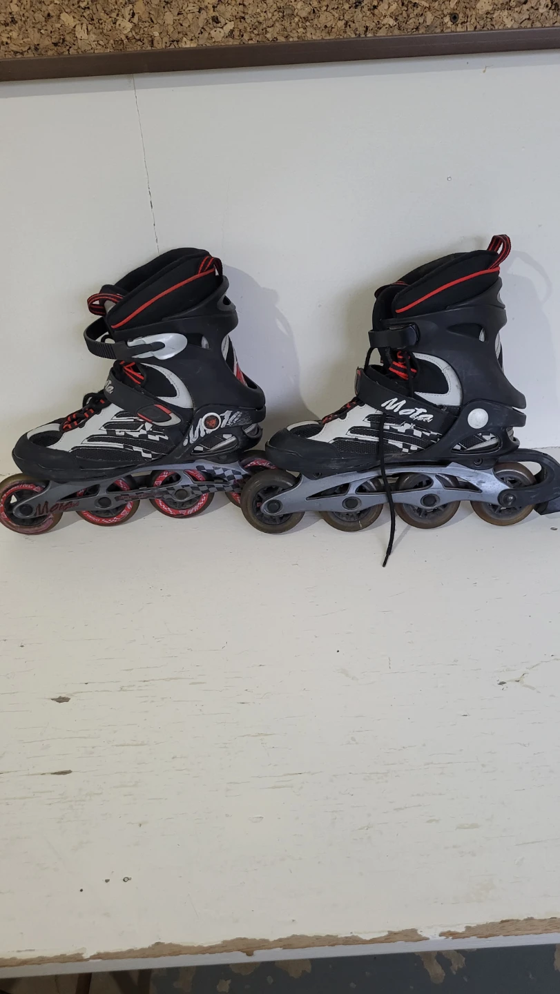 K2 Roller Blades with Helmet and Pads - photo 3