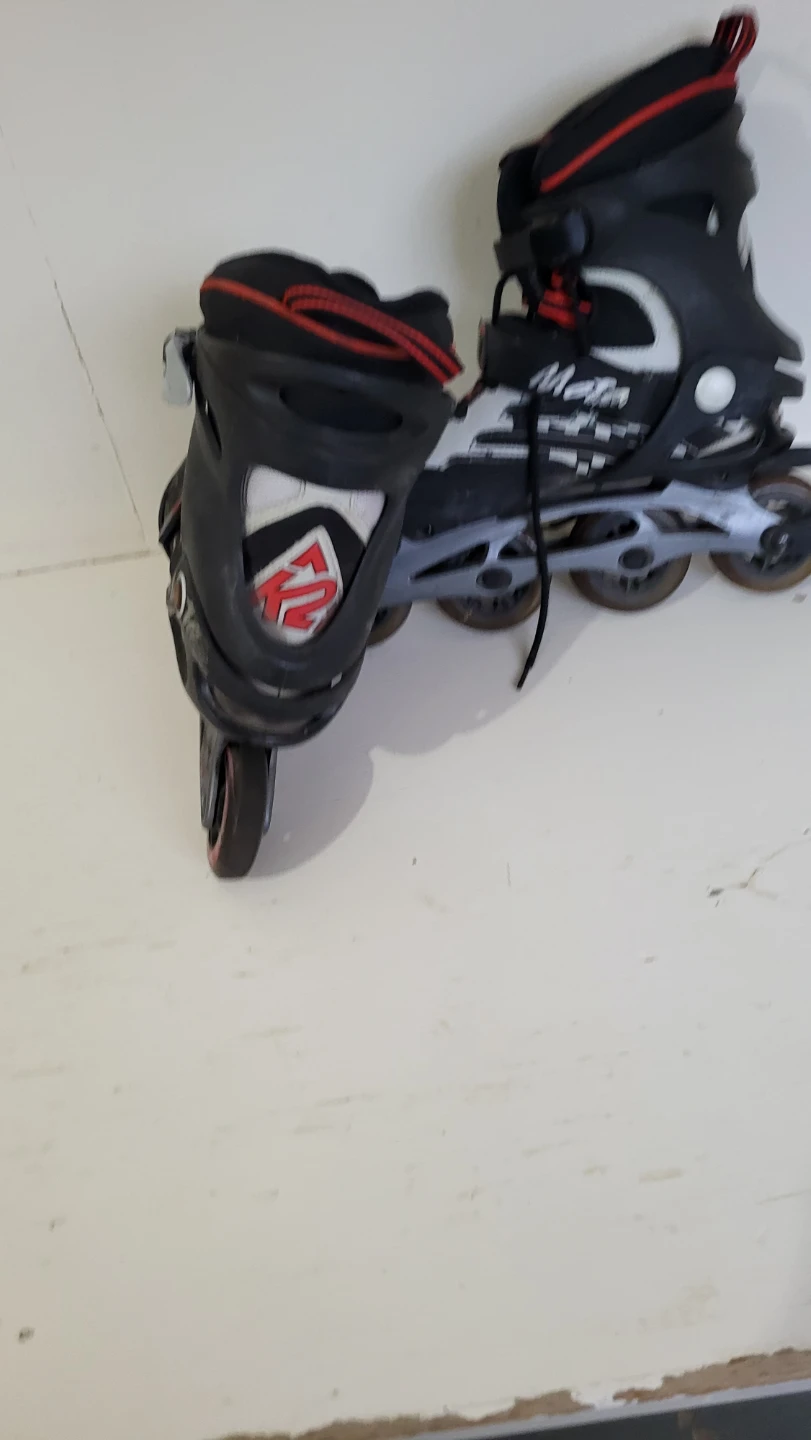 K2 Roller Blades with Helmet and Pads - photo 4