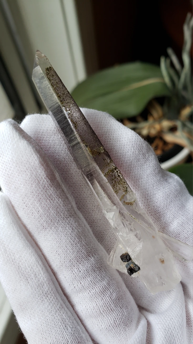 Laser Quartz, Hematite-coated - photo 5