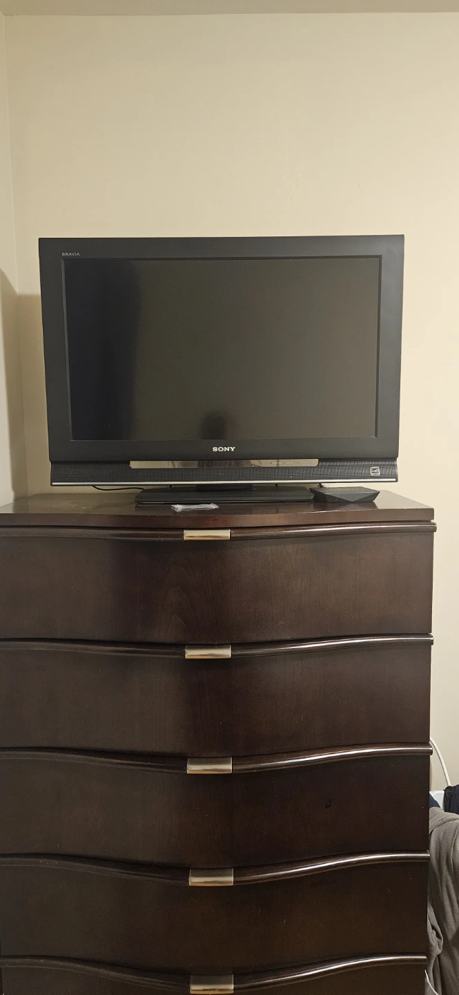 USED BRAVIA SONY TV