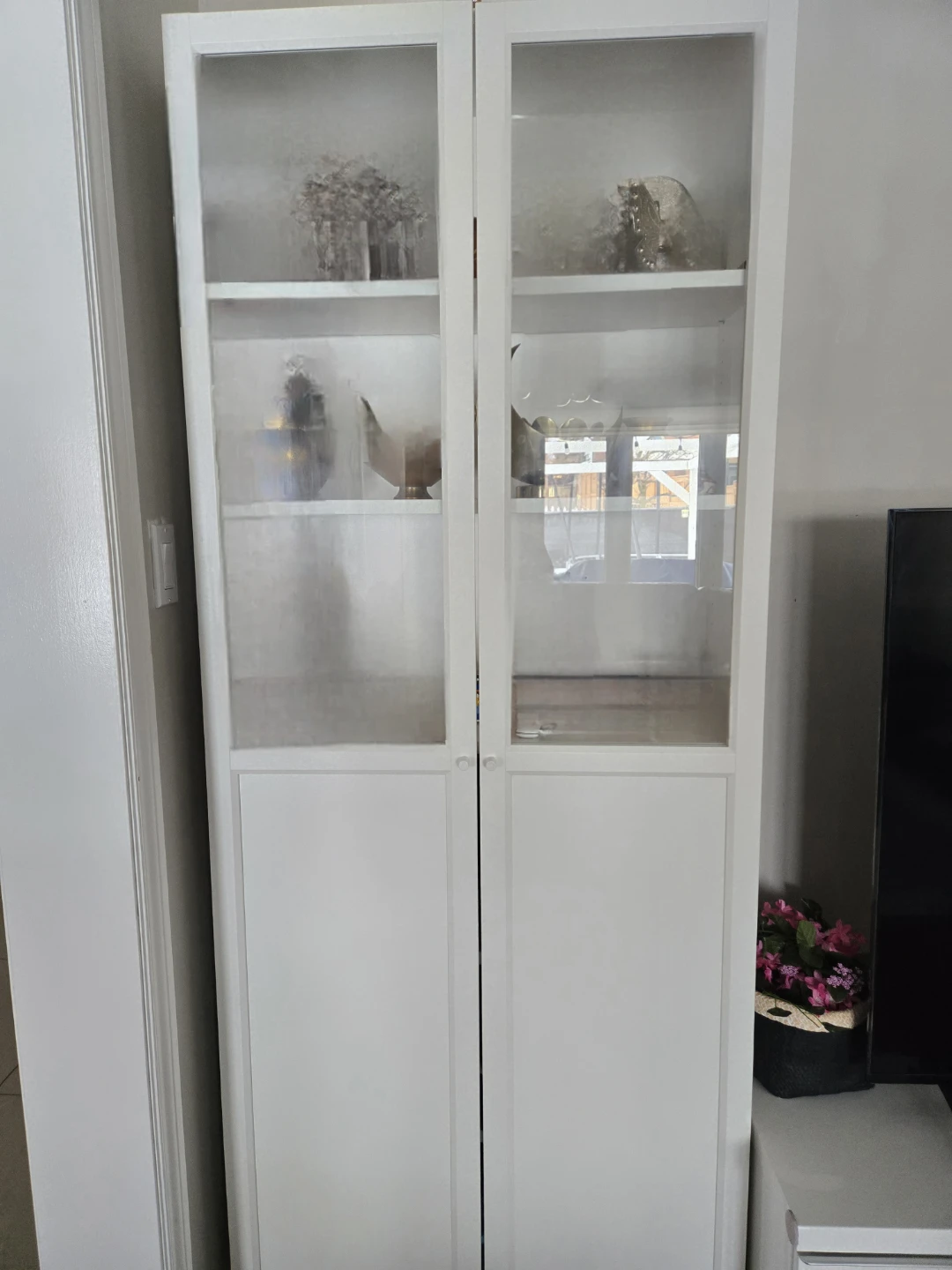 2 IKEA White Display Cabinet with Glass Doors - photo 2