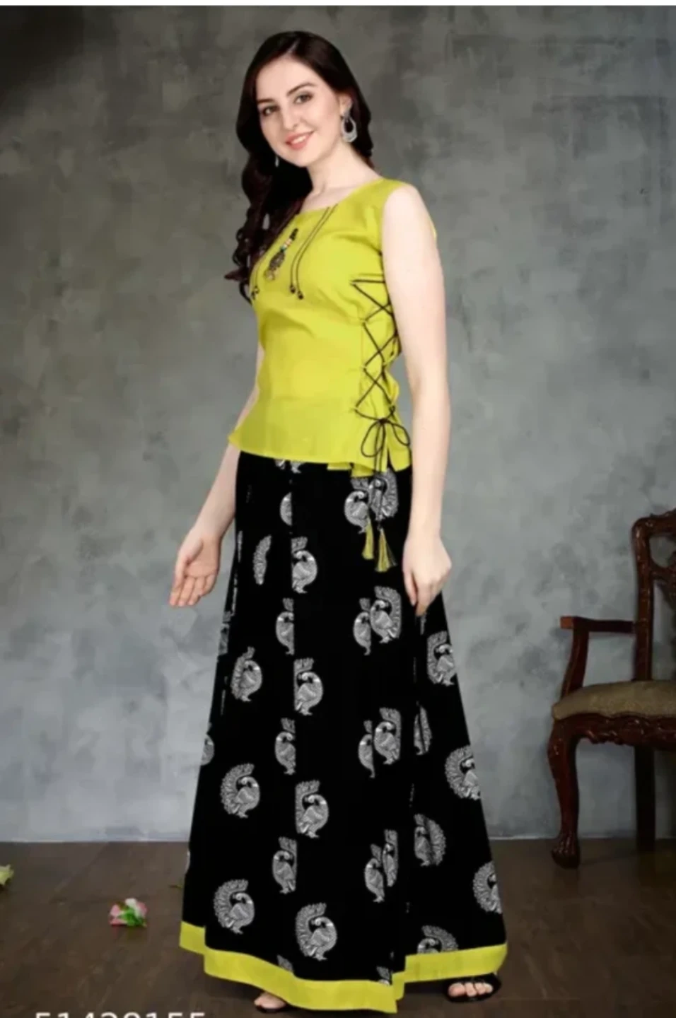 Women's Sleeveless Kurti with Skirt Set - photo 3