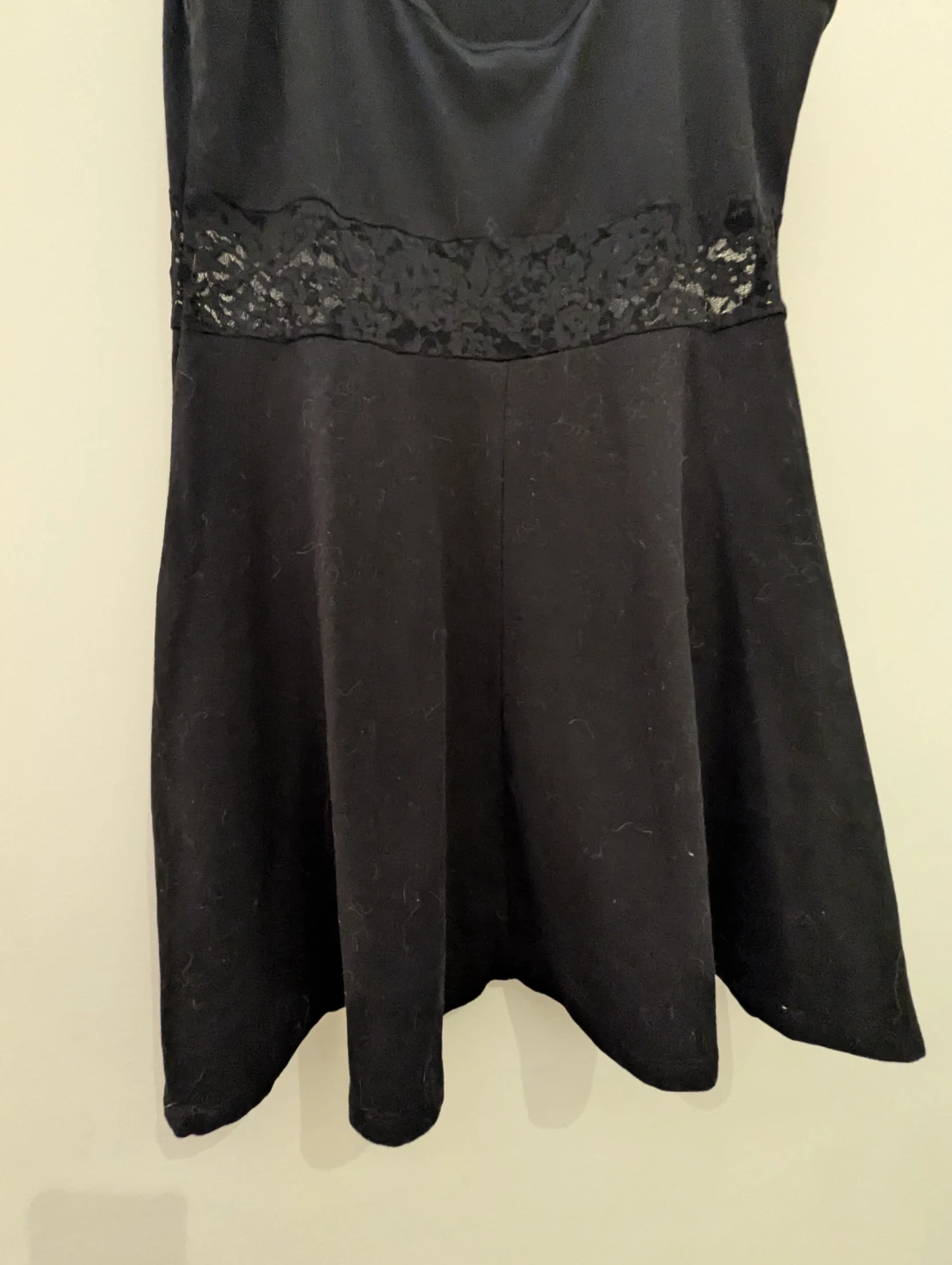 FREE Black A-Line Dress with Lace Waist Forever 21 - photo 3