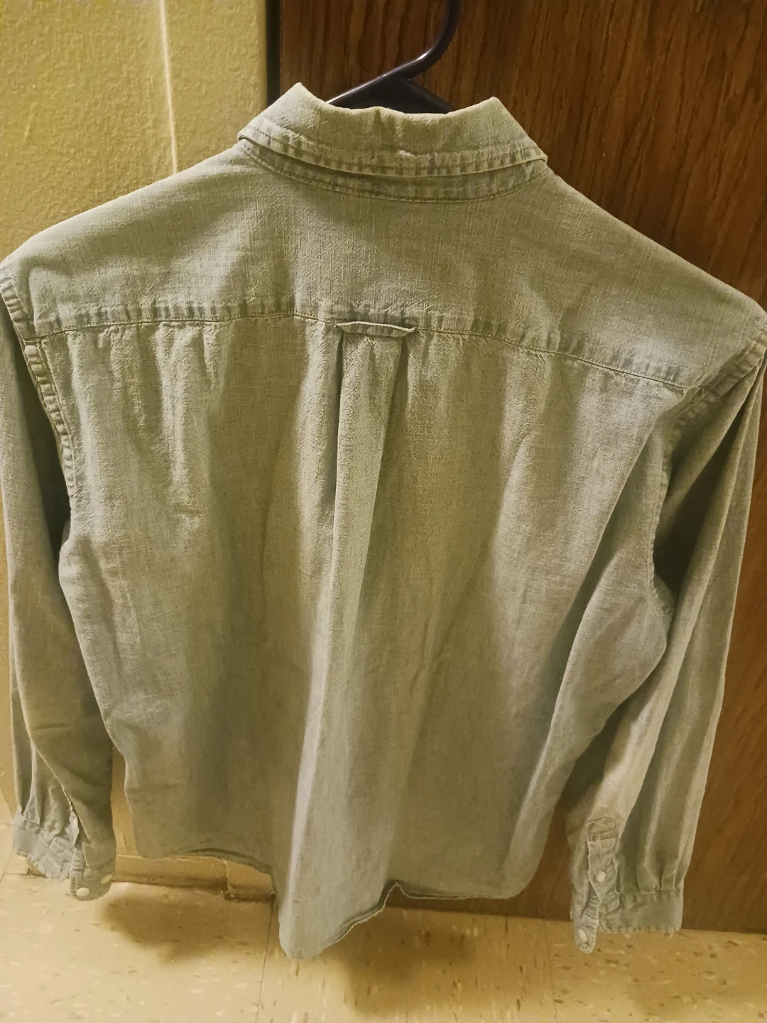 🏆 Long Sleeve Button-Down Shirt - photo 3