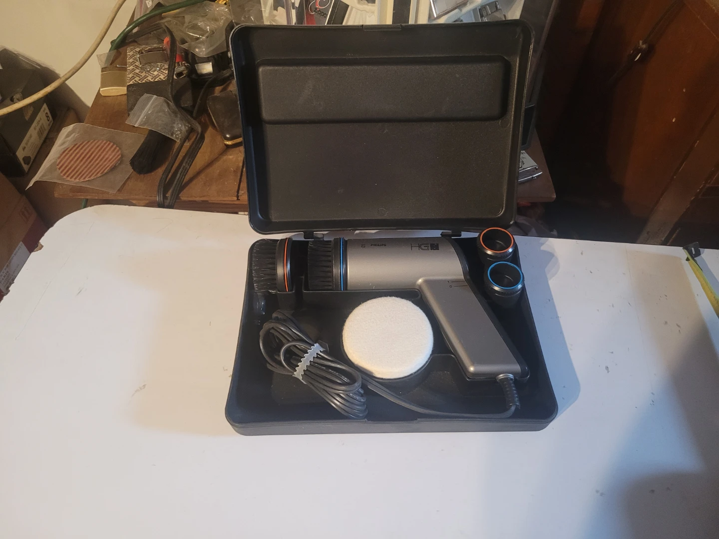 Philips HG New Electric Shoe Polisher Kit