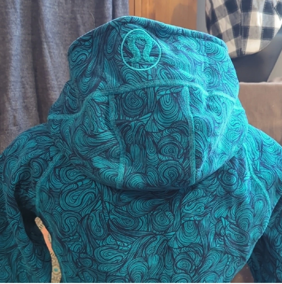 Lululemon Full Zip Hoodie - photo 4