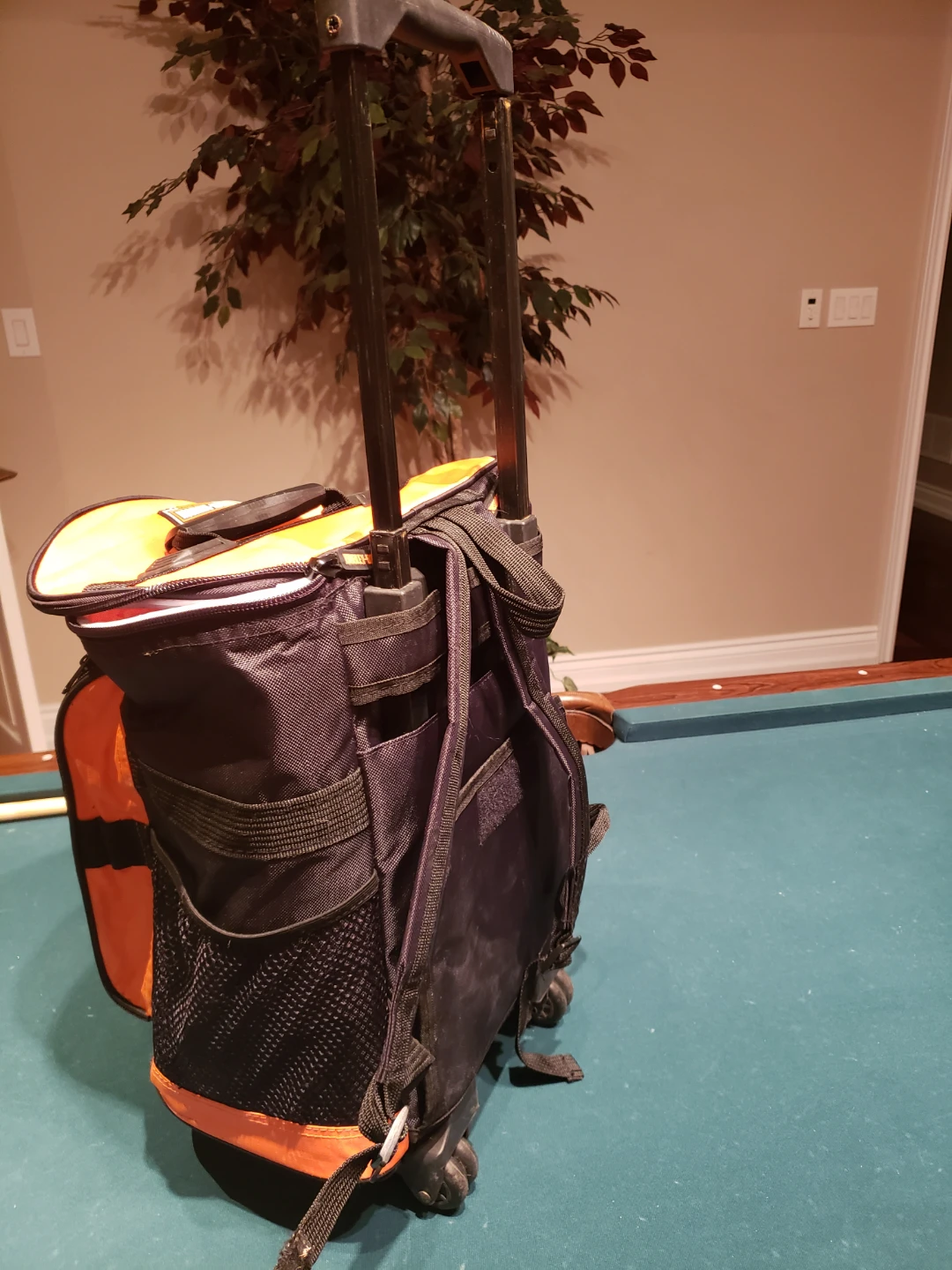 Harley Davidson Rolling Cooler Bag - photo 3