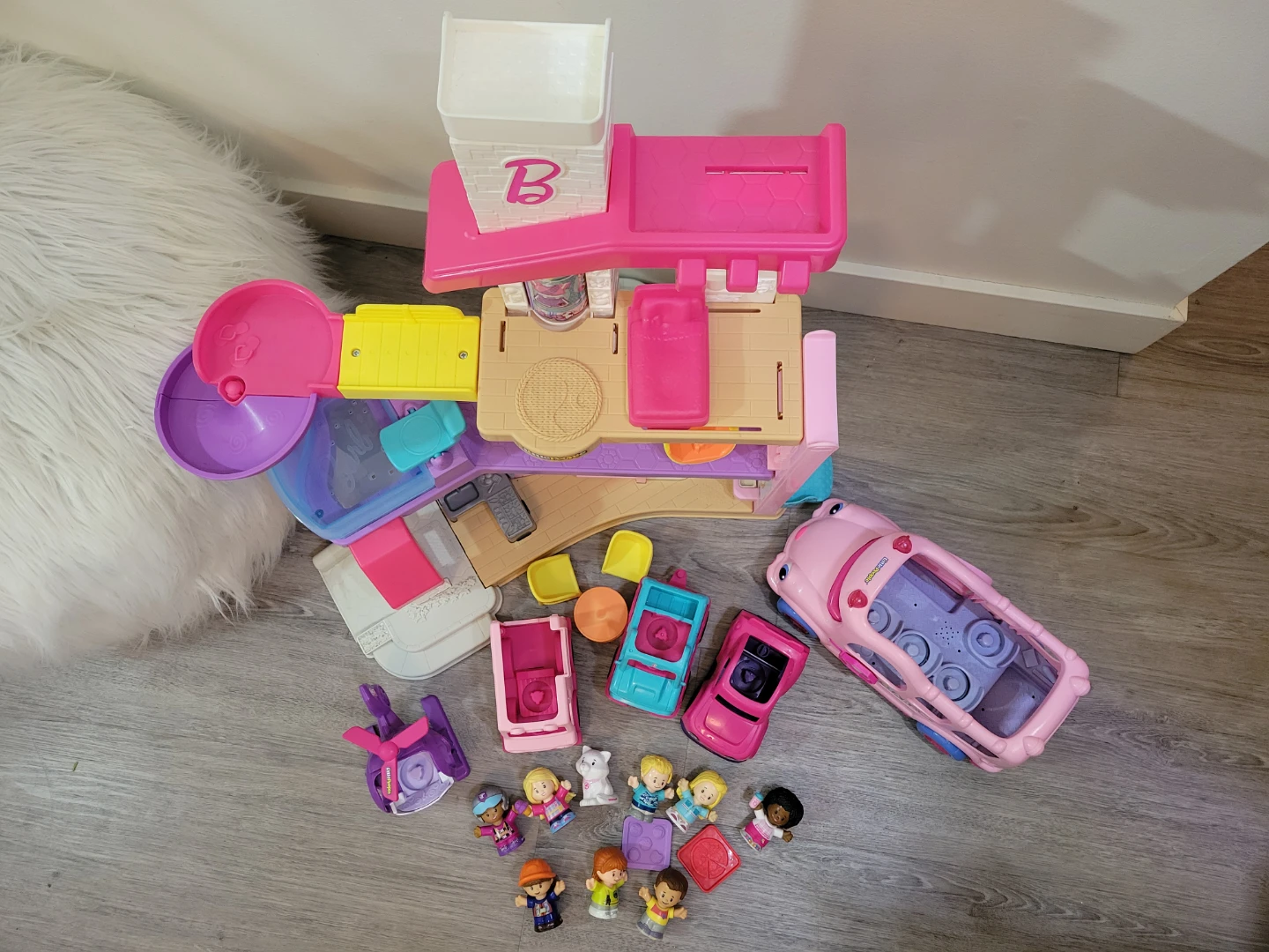 Fisher-Price Little People Barbie Dreamhouse & Vehicles - photo 3
