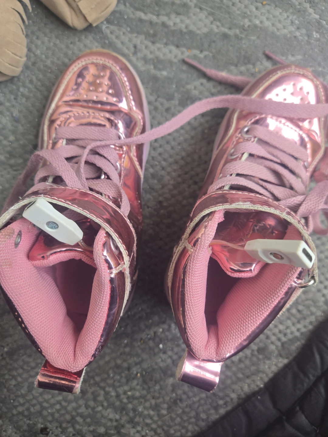Kids Pink High-Top Sneakers Size 26 - photo 3
