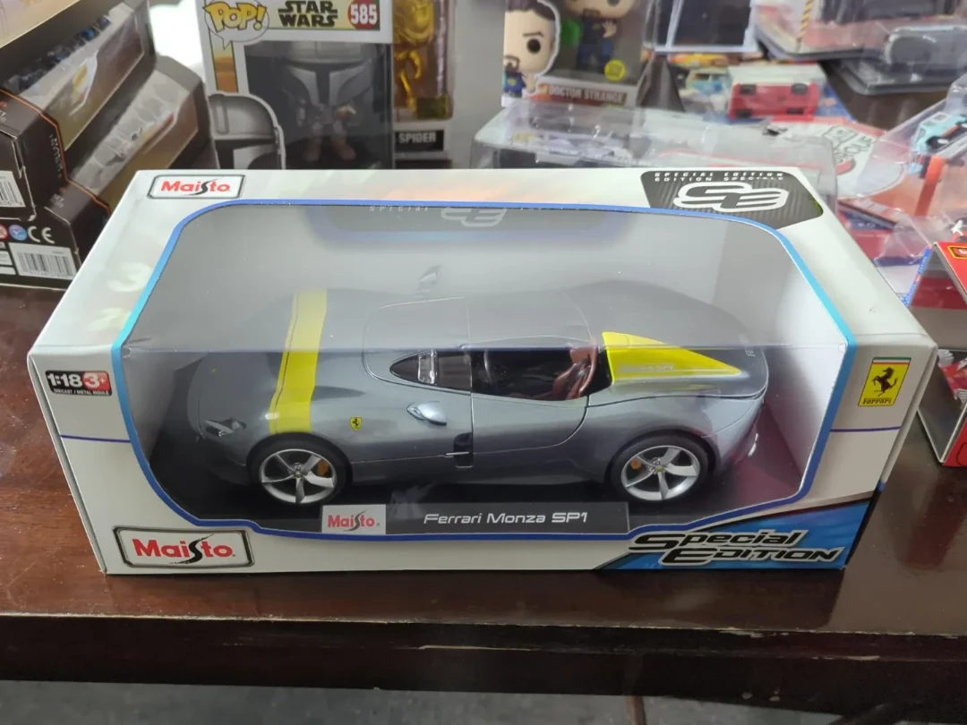 Maisto Ferrari Monza SP1 Special Edition 1:18 Scale Diecast Car