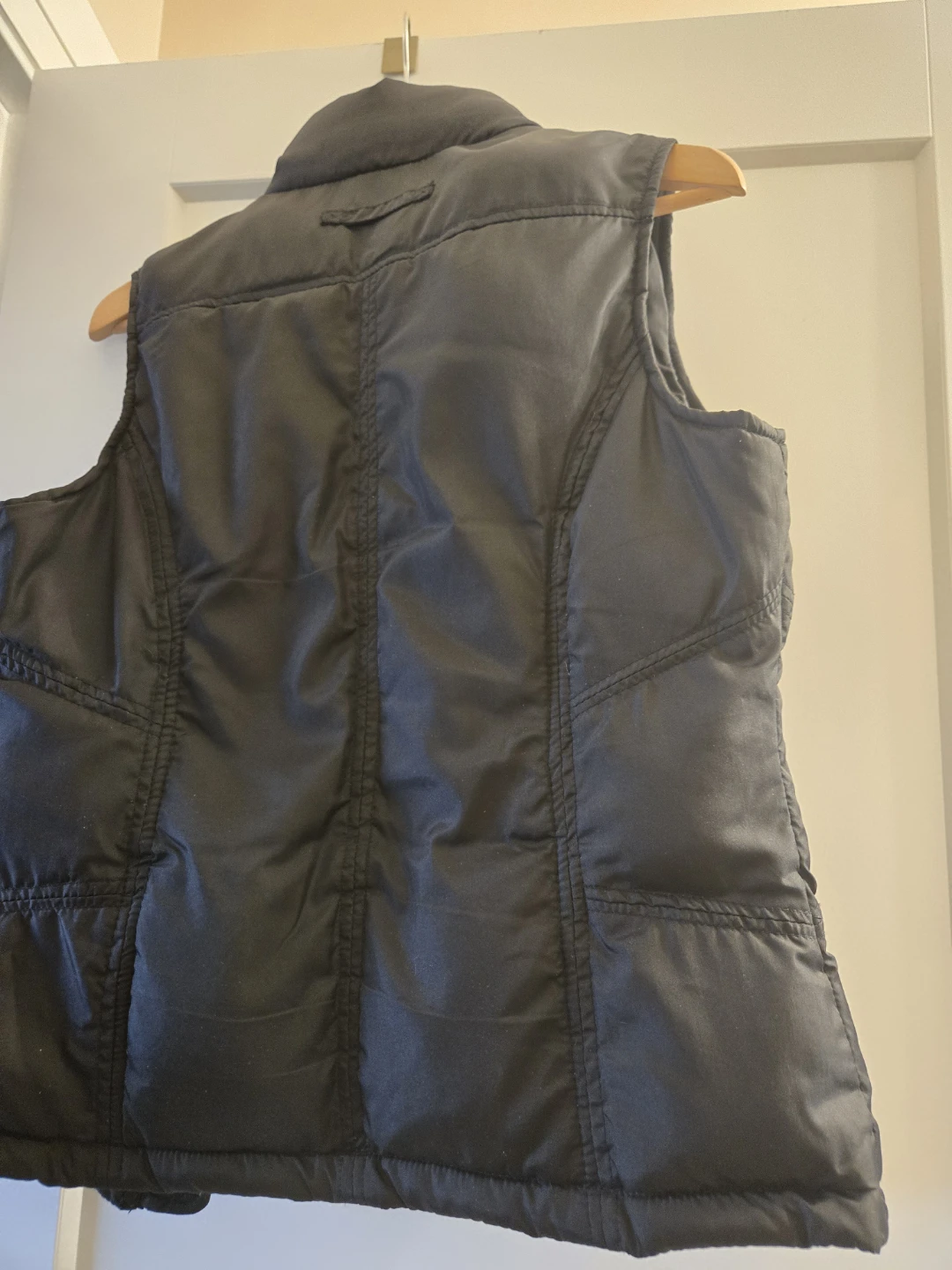 U.S. Polo Assn. Puffer Vest Size M - photo 3