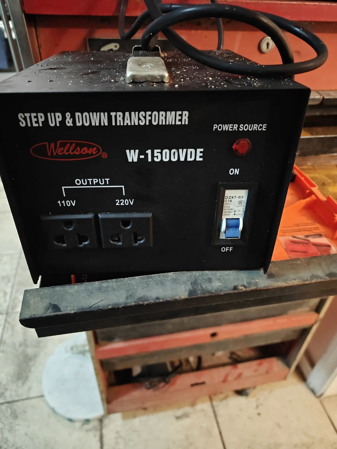 Wellson W-1500VDE Step Up & Down Transformer