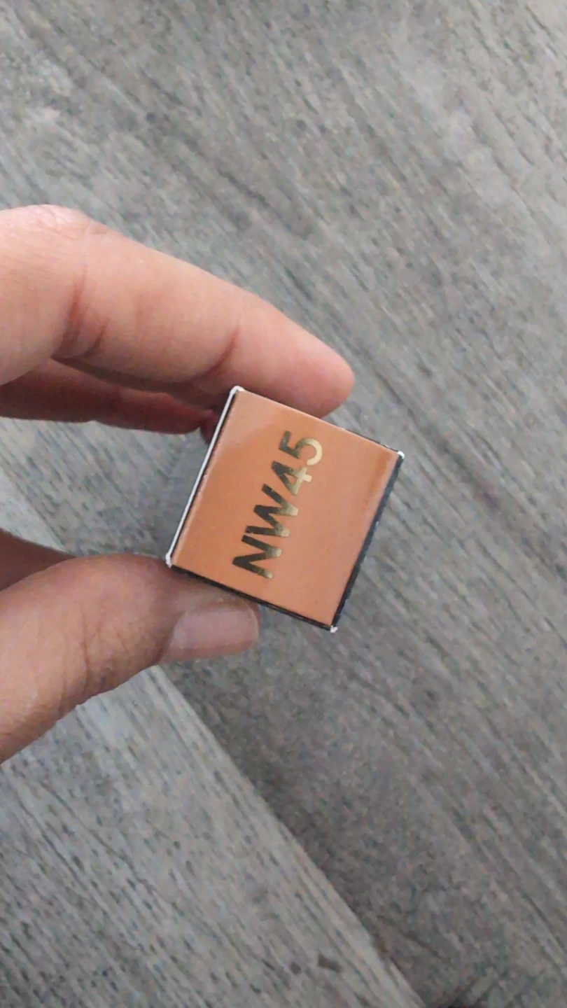 MAC Studio Radiance 24HR Luminous Lift Concealer NW45 - photo 2