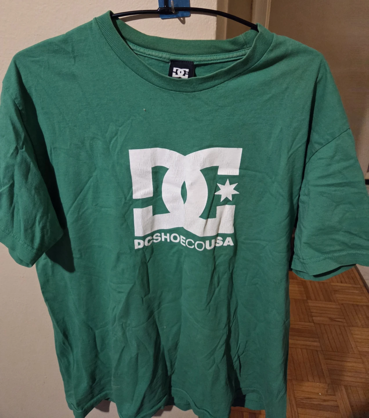 DC shoecousa Green T-Shirt Size L