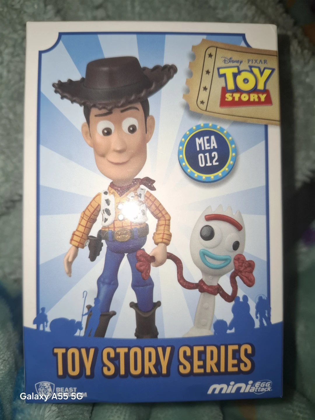 Minis Egg Attack Toy Story 4 Woody & Forky Figure MEA 012