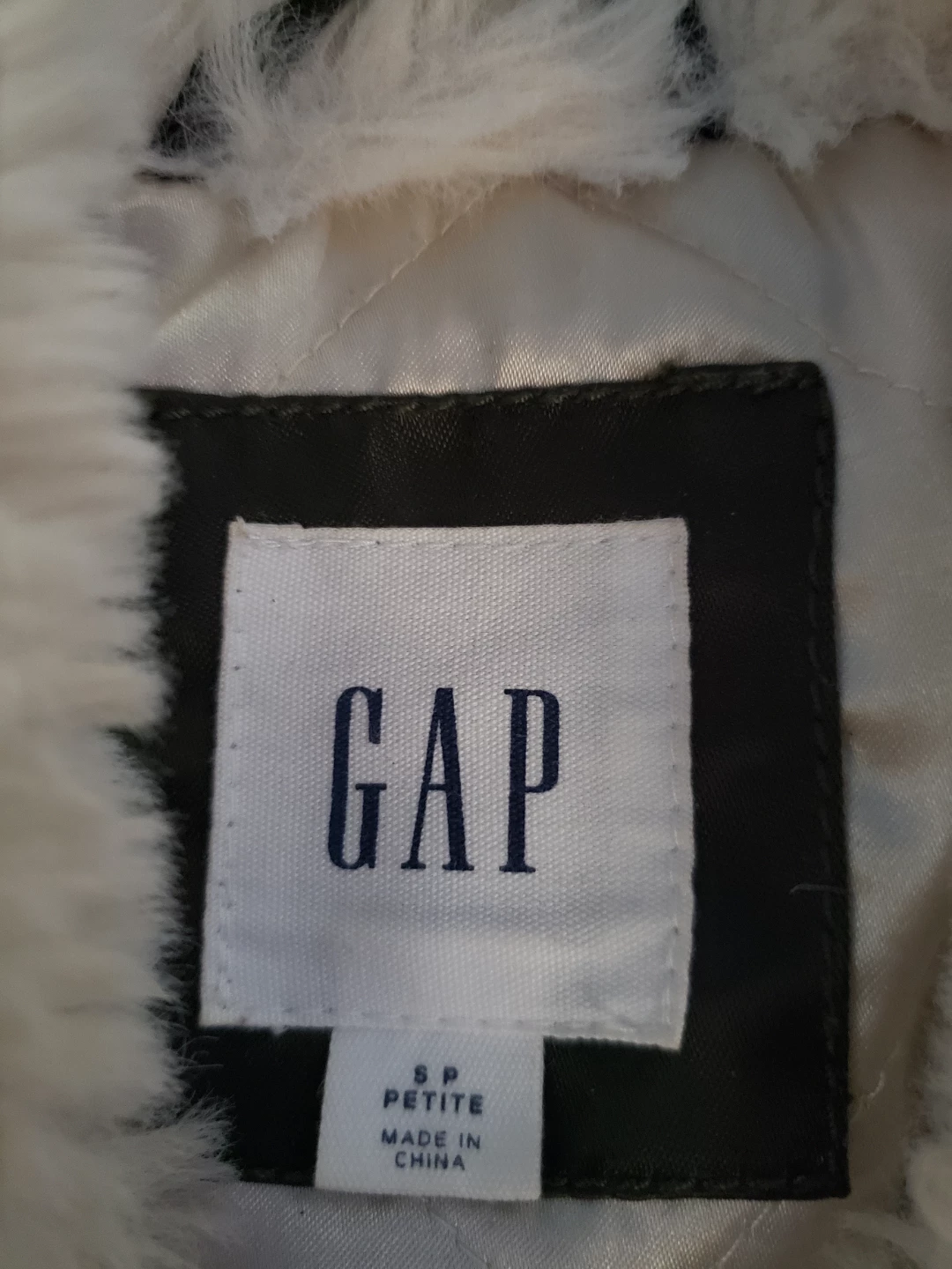 GAP Sherpa Lined Jacket - photo 2