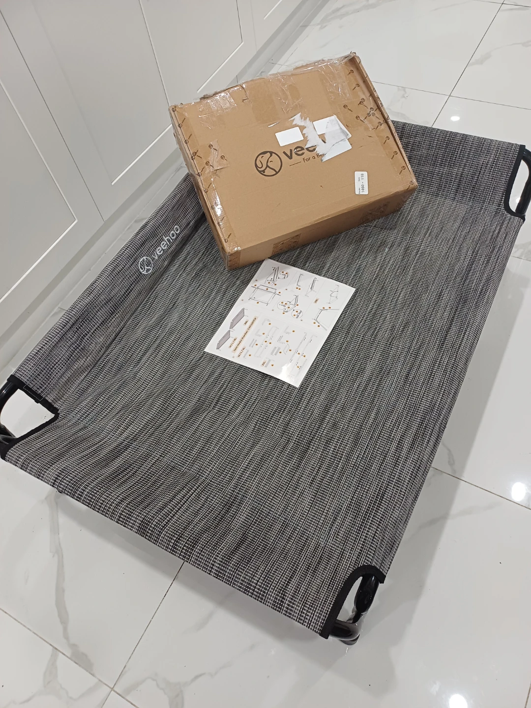 Veehoo Elevated Pet Bed