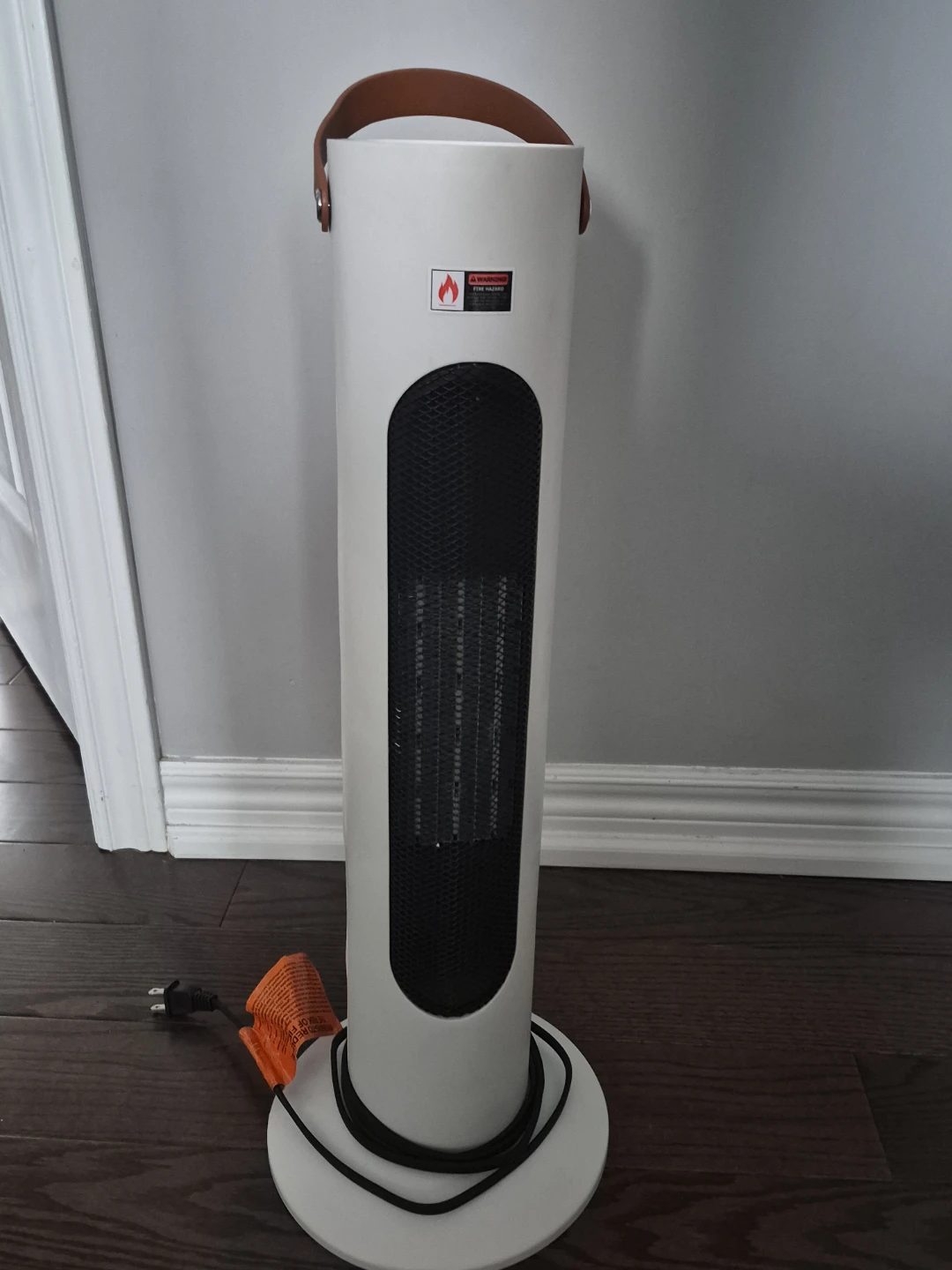 White Tower Heater with Timer and Temperature Settings