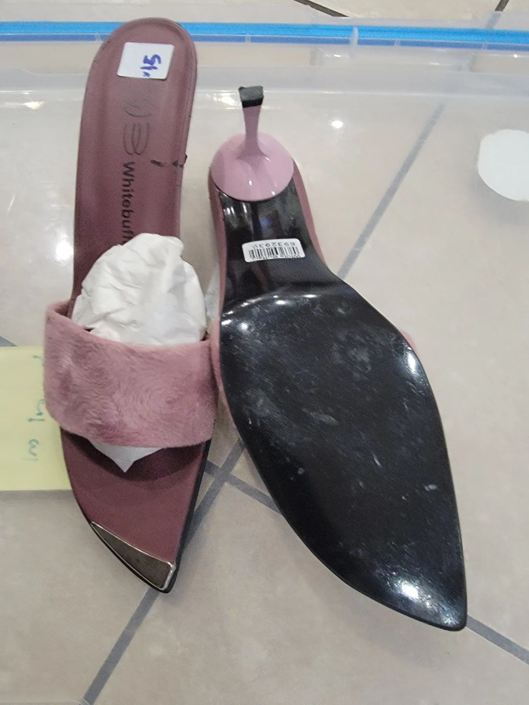 White House Black Market Pink Faux Fur Slides - photo 2