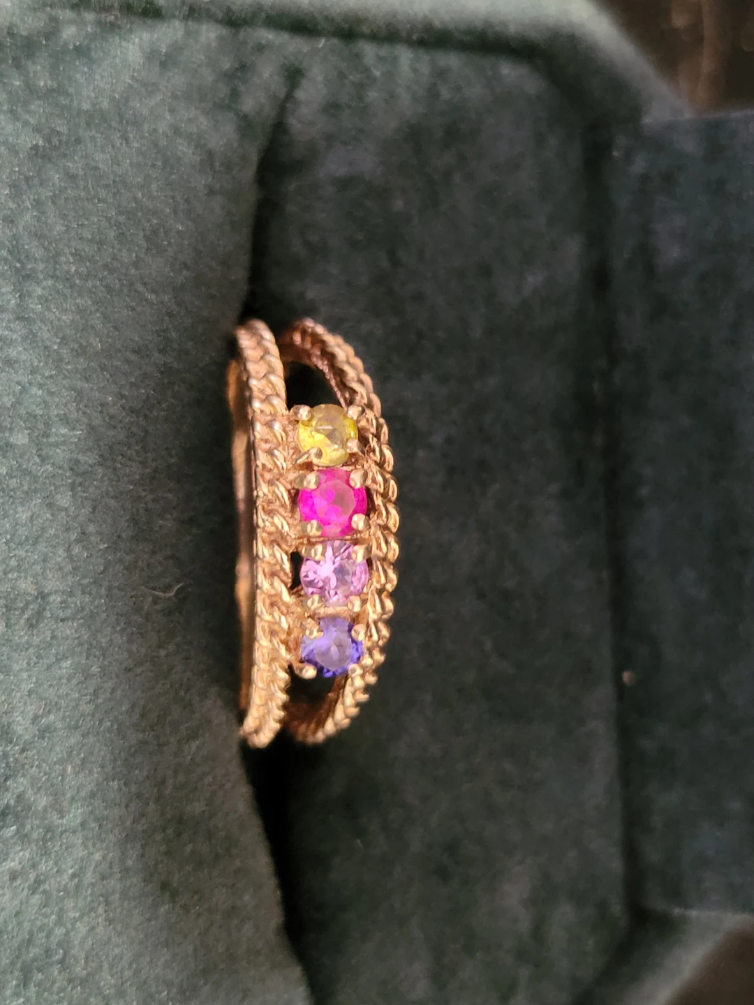 10 kt Gold Double Roped Design Mother's Family 4 Birthstone Ring