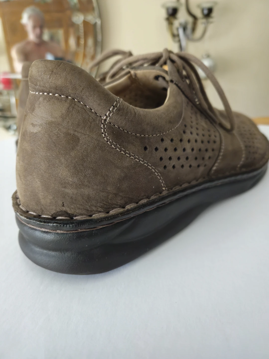 Finn Comfort Brown Suede Perforated Lace-Up Shoes - photo 4