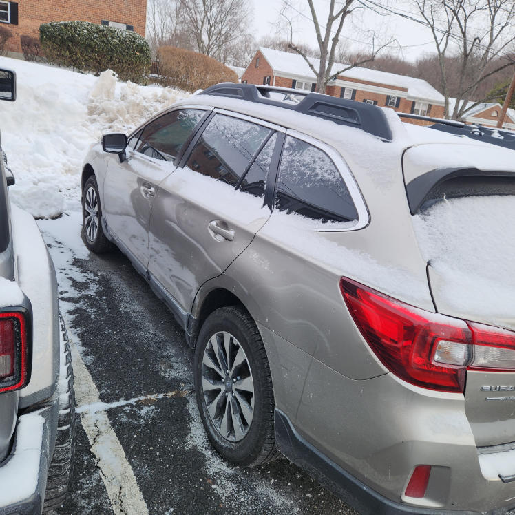Subaru Outback Limited Gold - photo 2