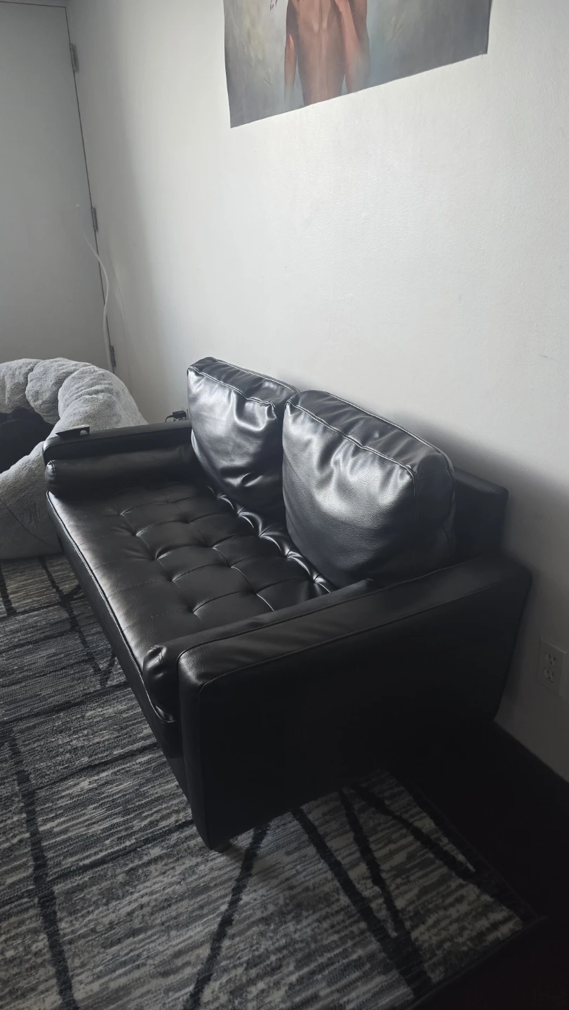 2 seat Black  Leather Sofa - photo 3
