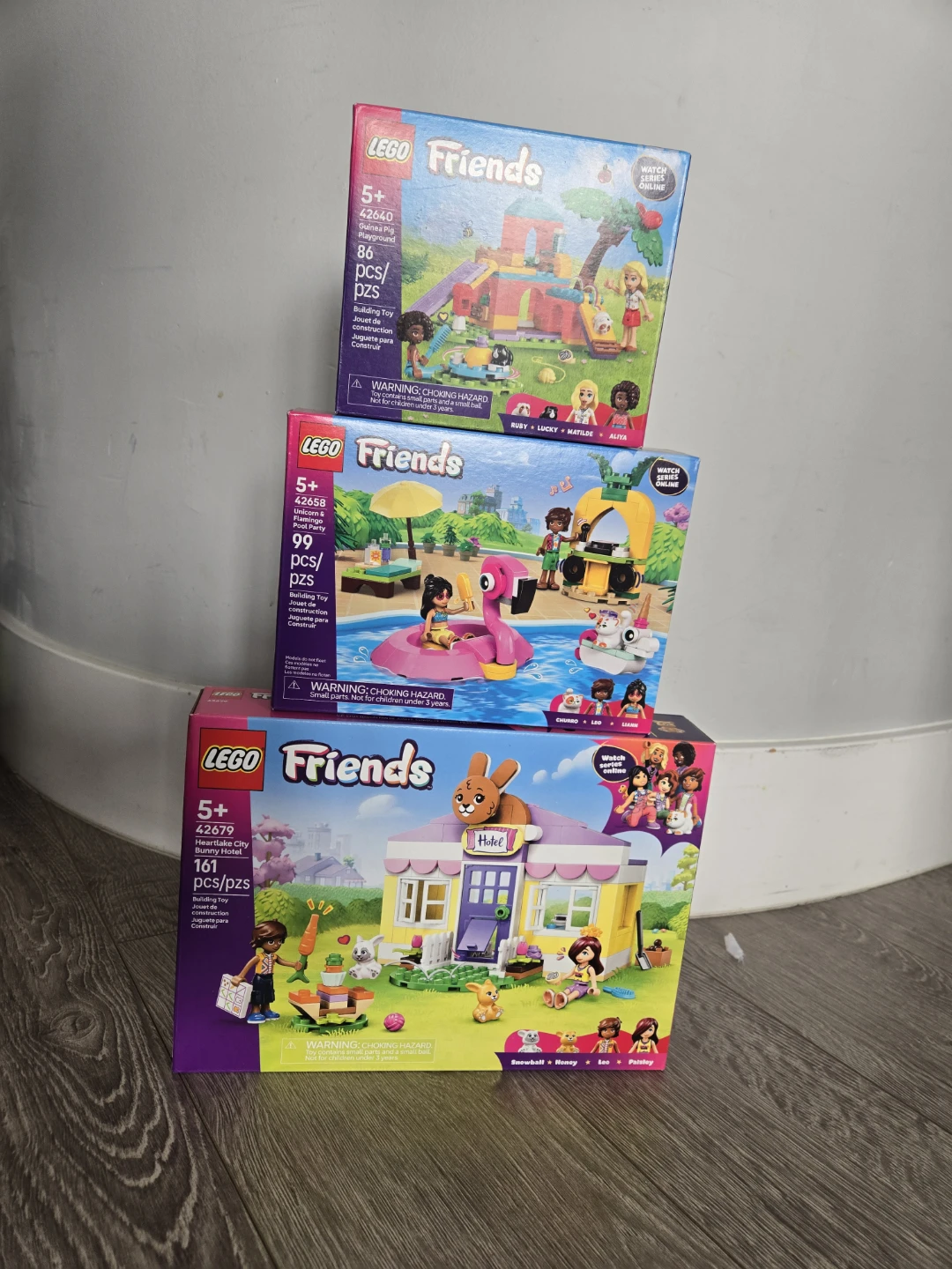 3 brand new lego friends