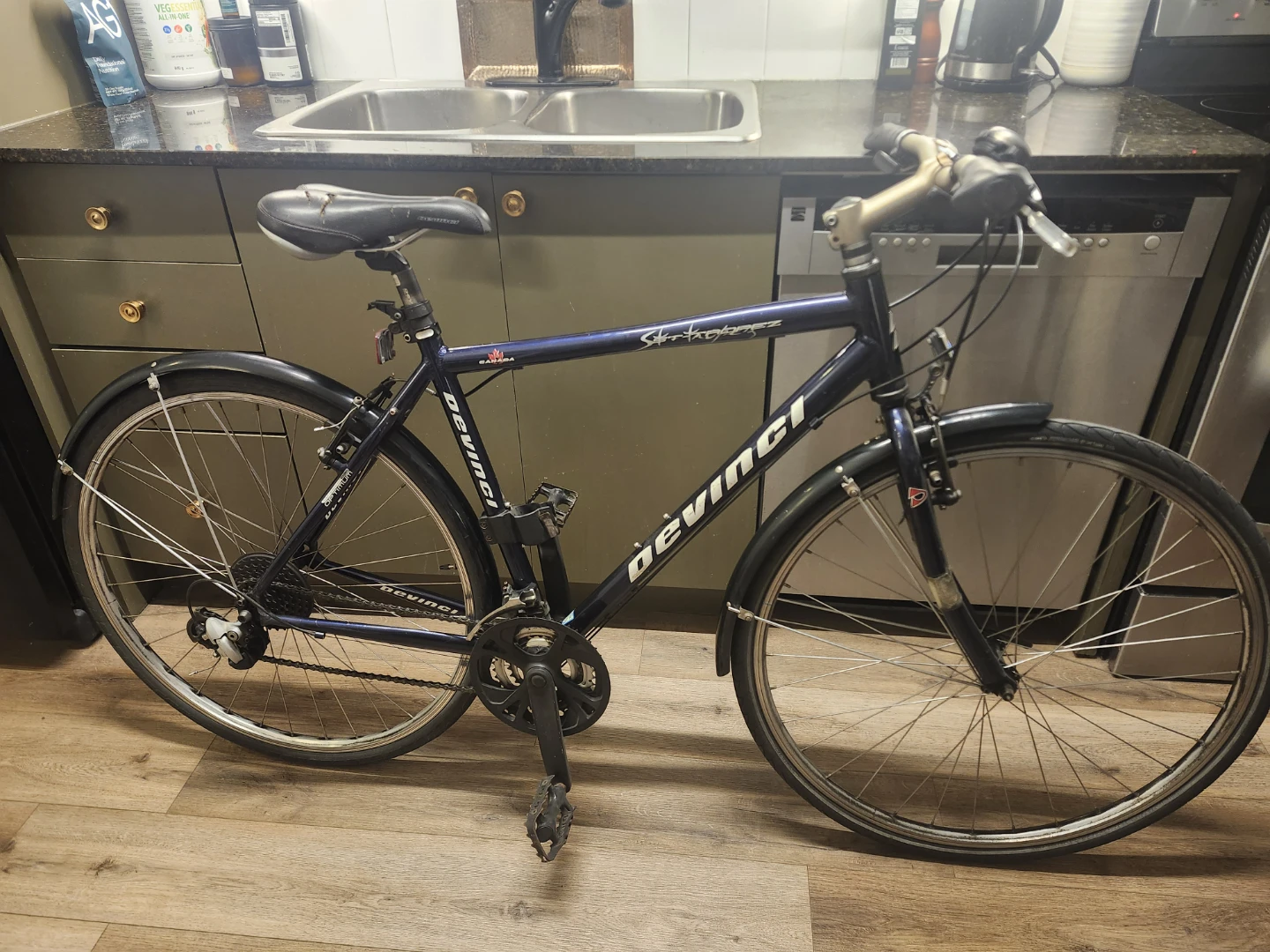 Devinci "St. Tropez" Hybrid Bike - photo 4