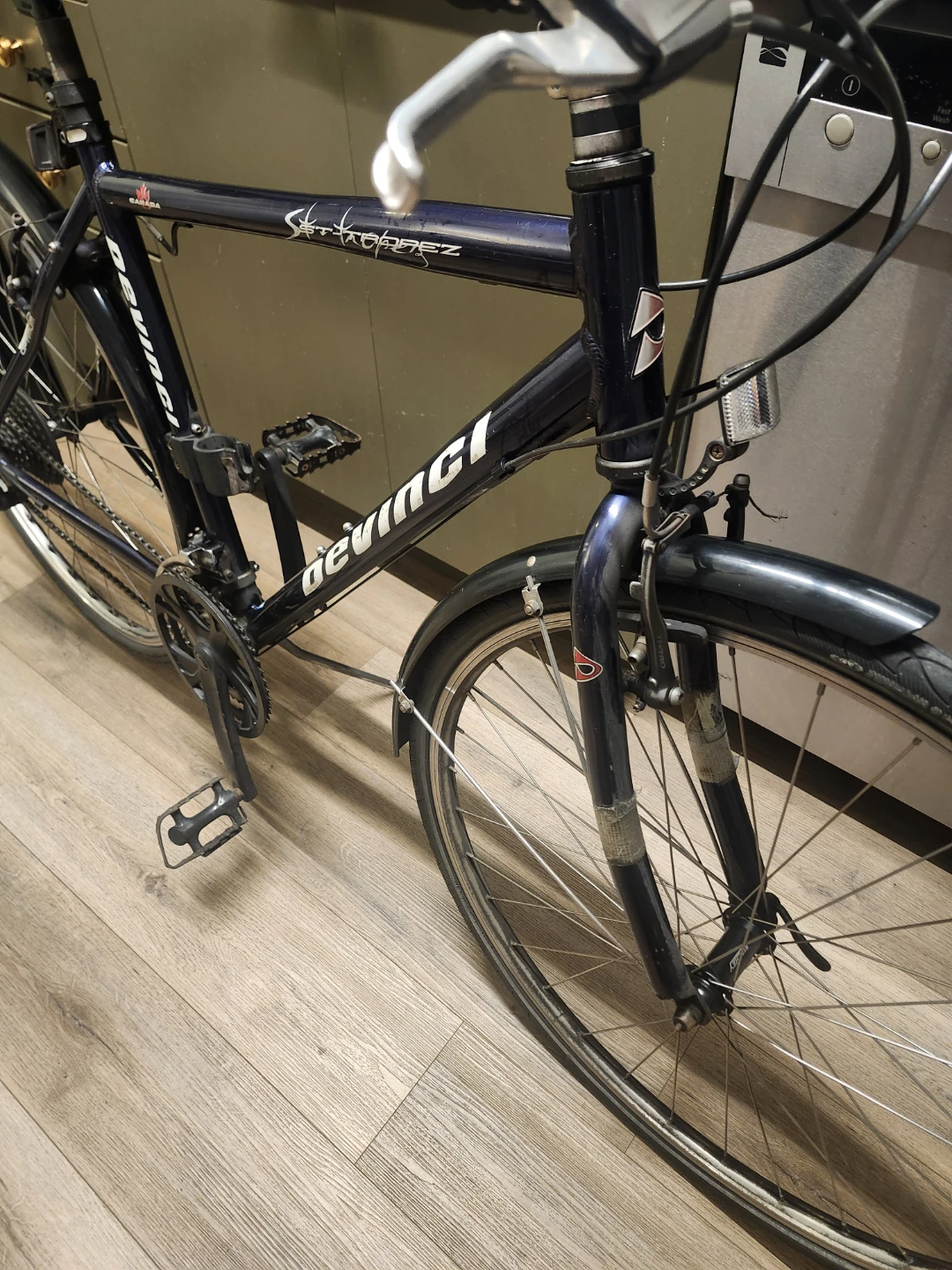 Devinci "St. Tropez" Hybrid Bike - photo 5