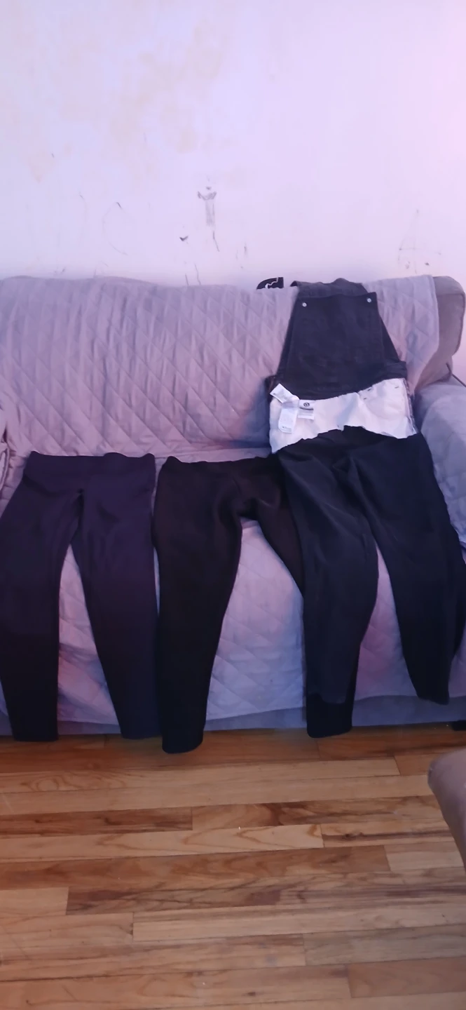 Nike Athletic Leggings and Joggers Bundle