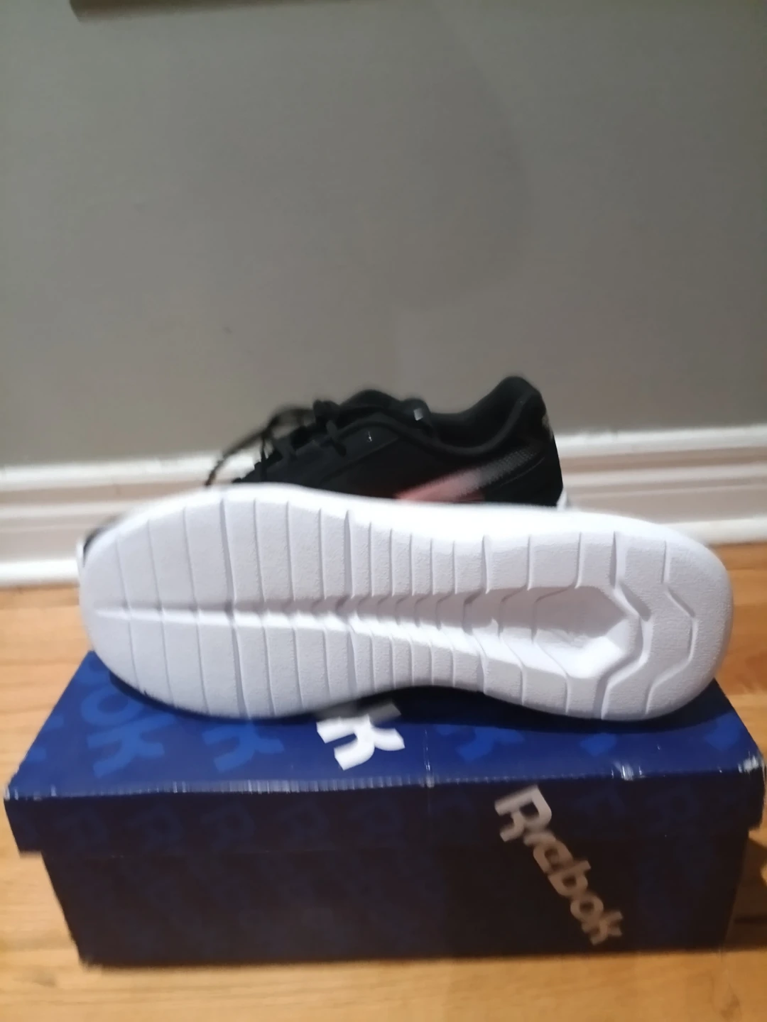 Brand New Reebok Energylux 2.0 Men's Running Shoes - photo 3