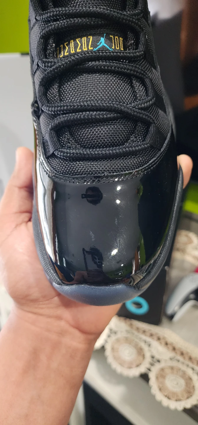Air Jordan 11 Retro GAMMA BLUE - photo 2