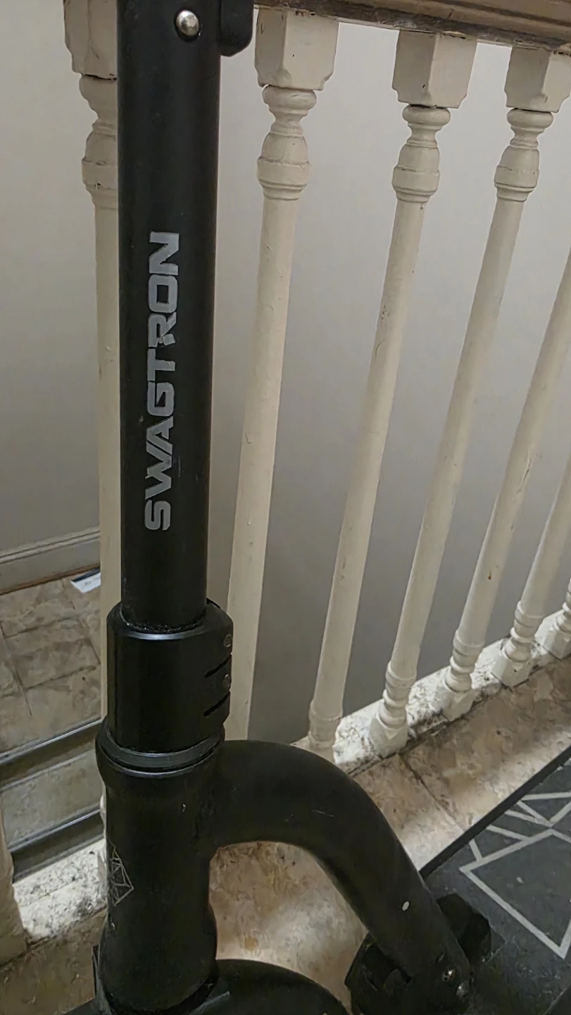 SWAGTRON Scooter