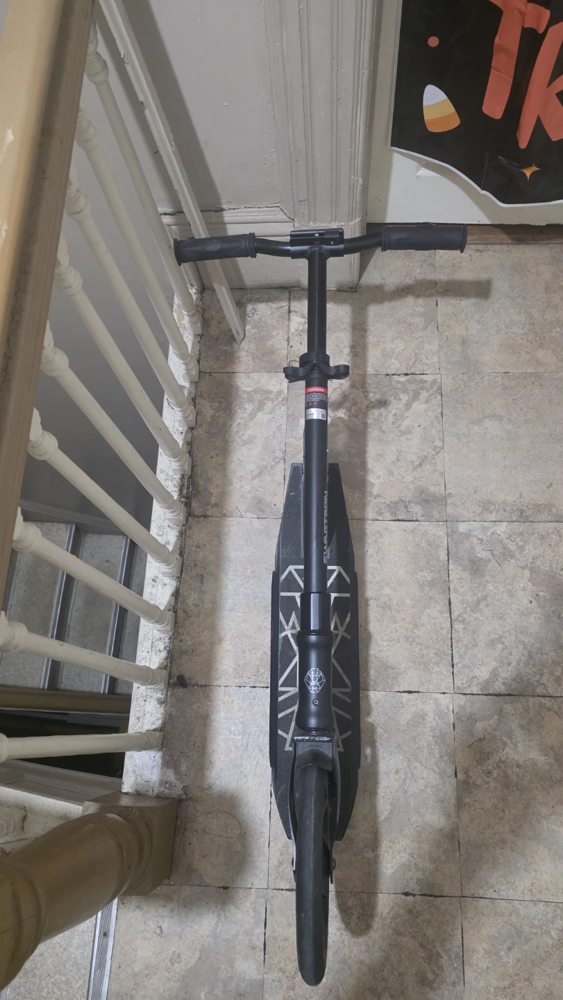 SWAGTRON Scooter - photo 5