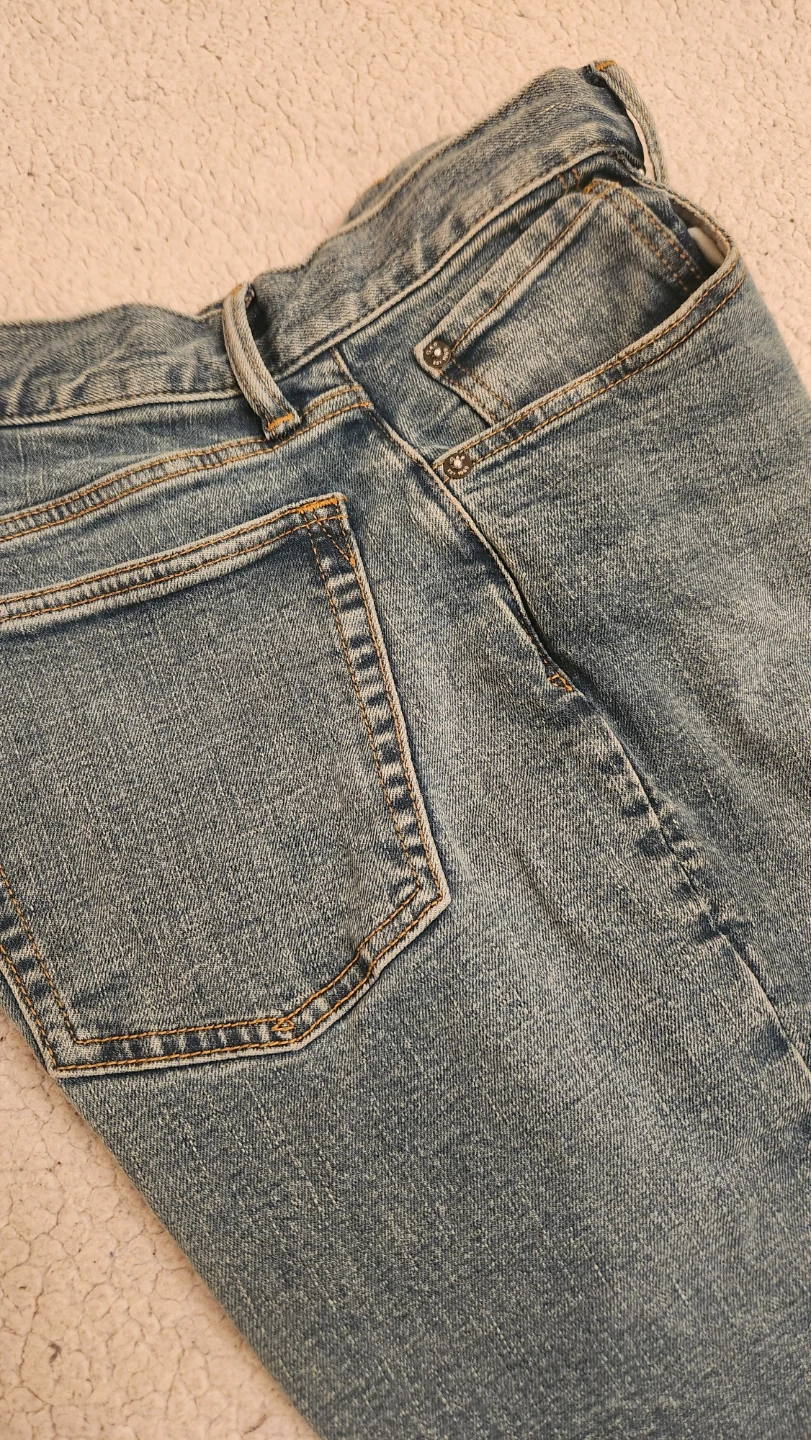 Gap Men's Straight Fit Jeans Size 33x32 - photo 4