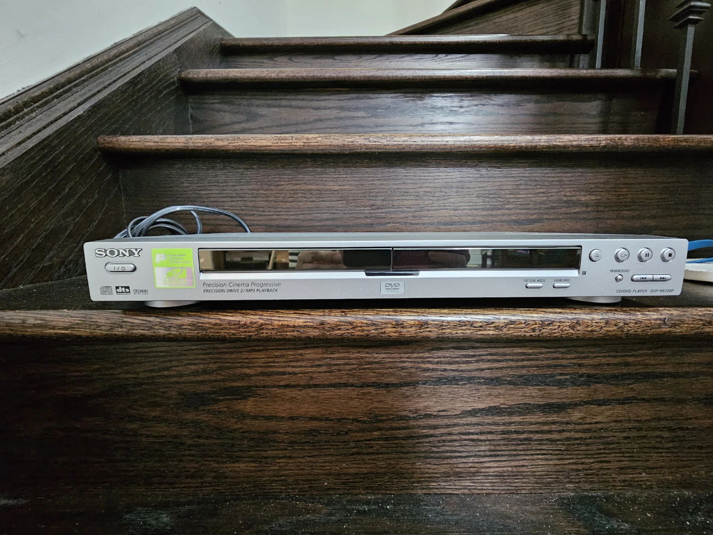 Sony CD/DVD Player DVP-NS725P