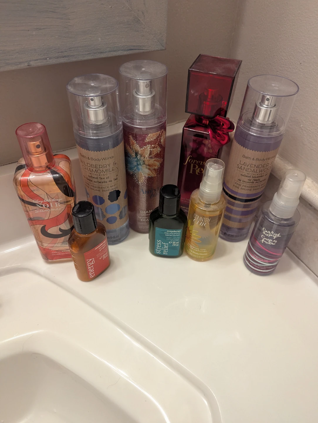Body spray lot