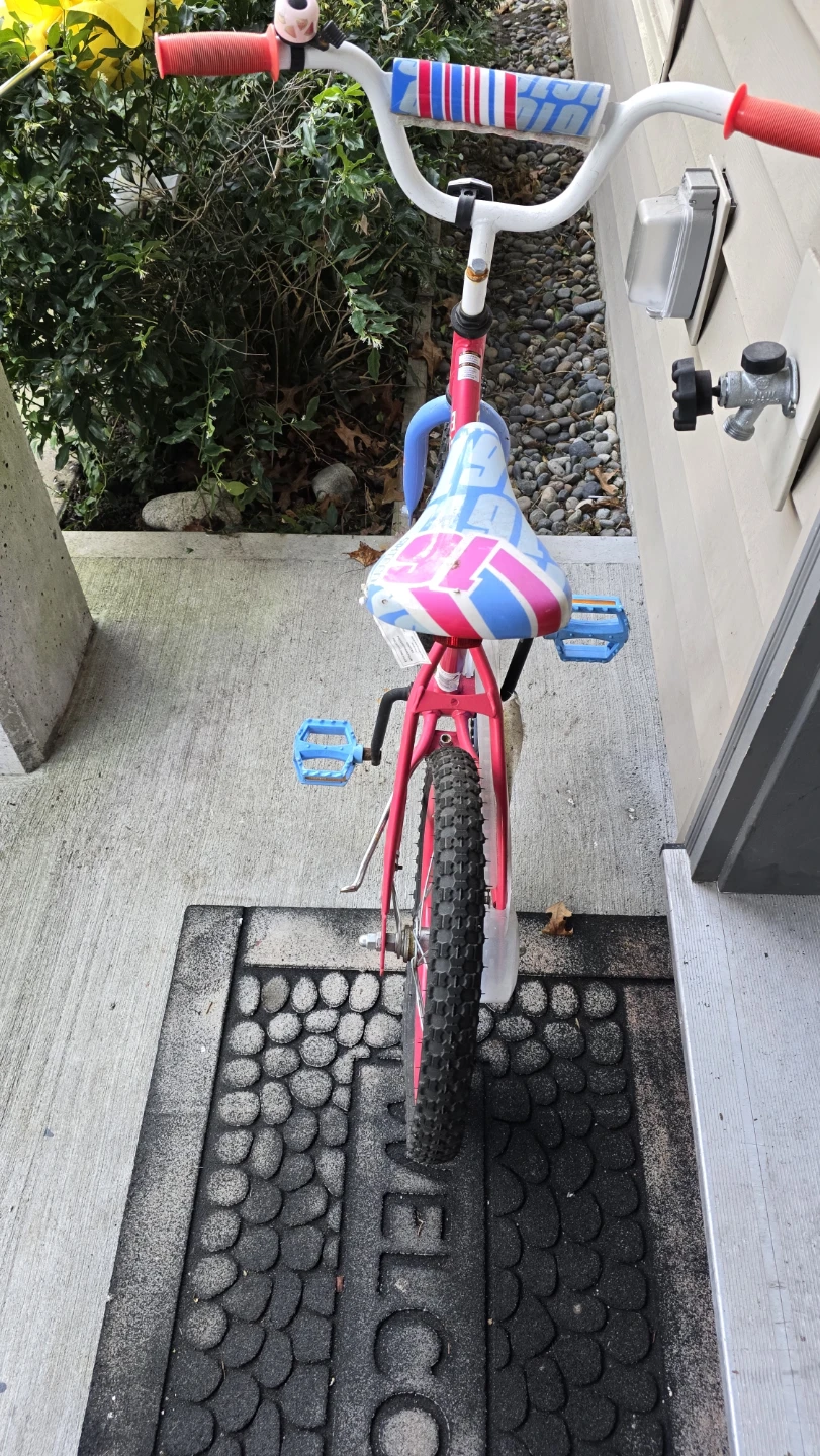Kids Pink Supercycle Illusion Bike - photo 3