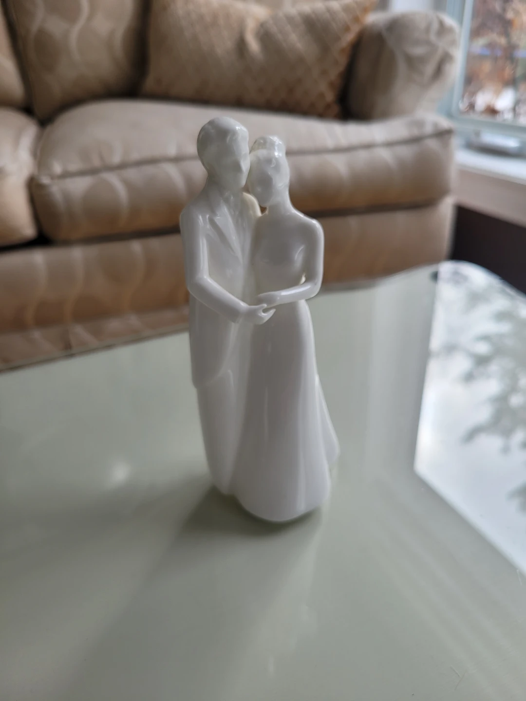 Coalport Special Day Wedding Couple Figurine Cake Topper