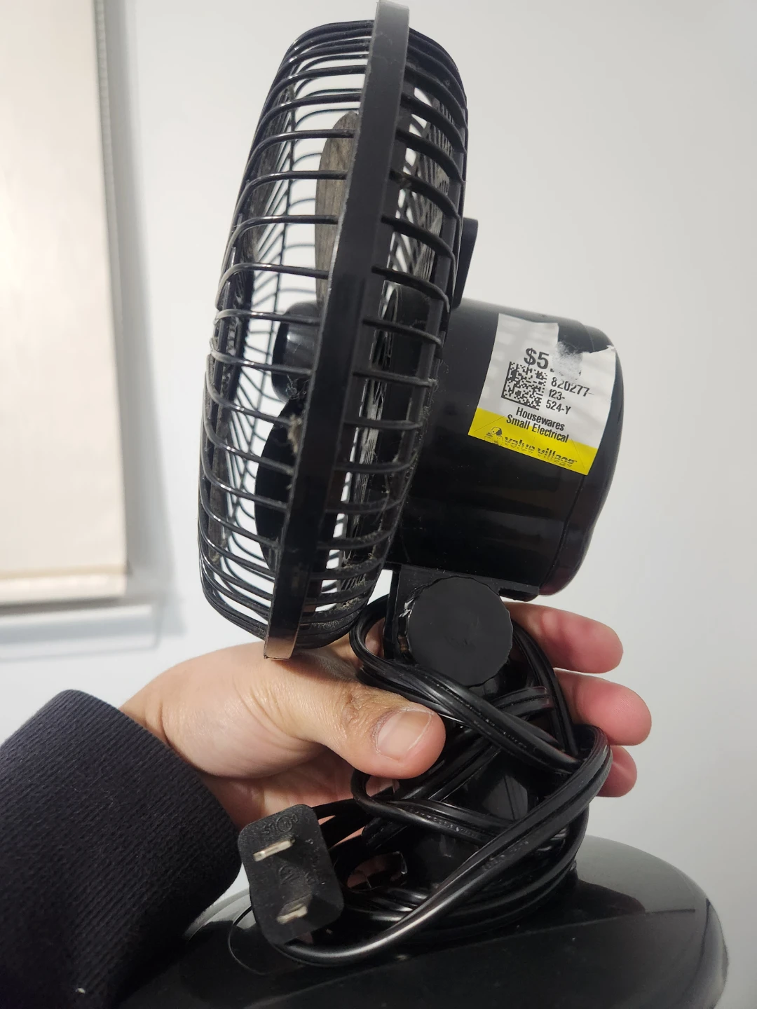 Free tabletop fan from value village - photo 2