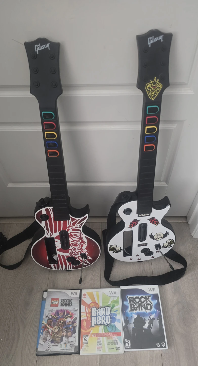 Wii Wireless Guitar & Games $10+