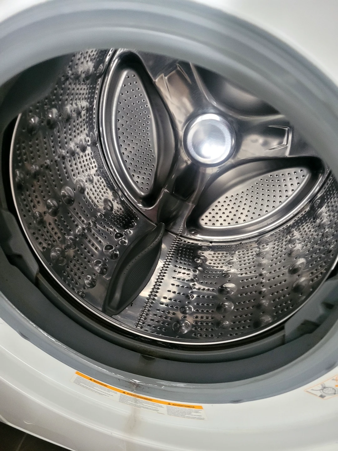 LG  Washer and Dryer Set - photo 5